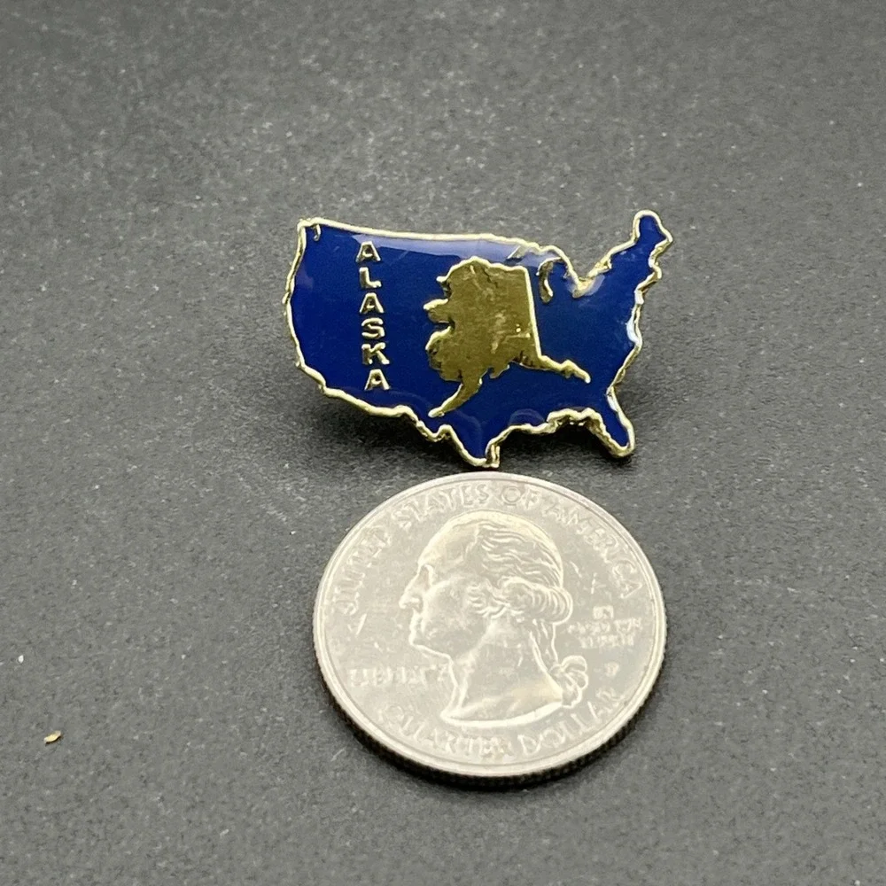 Alaska State Outline United States Of‎ America Outline Lapel Hat Pin